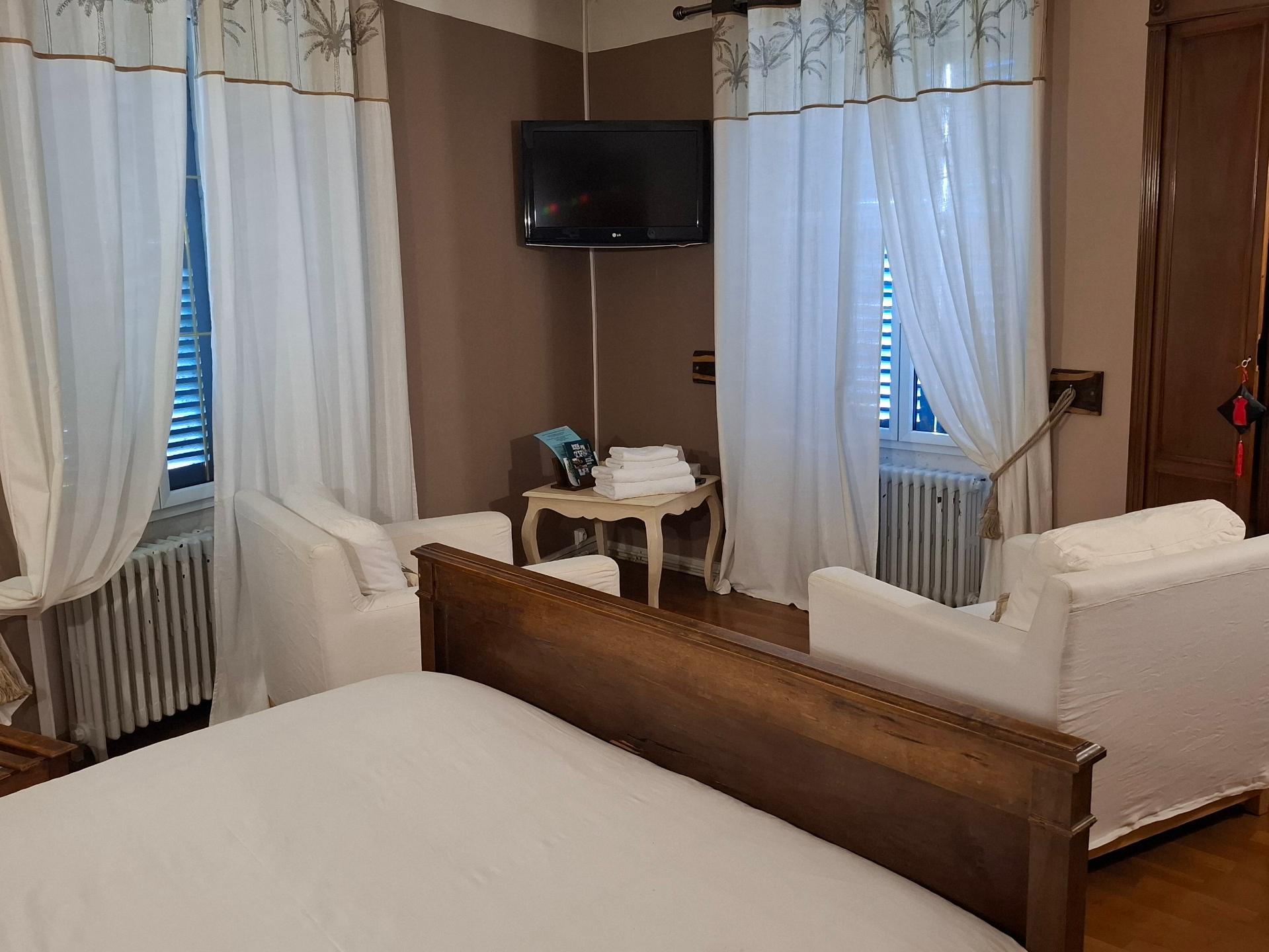 Logis Hôtel le Laurier