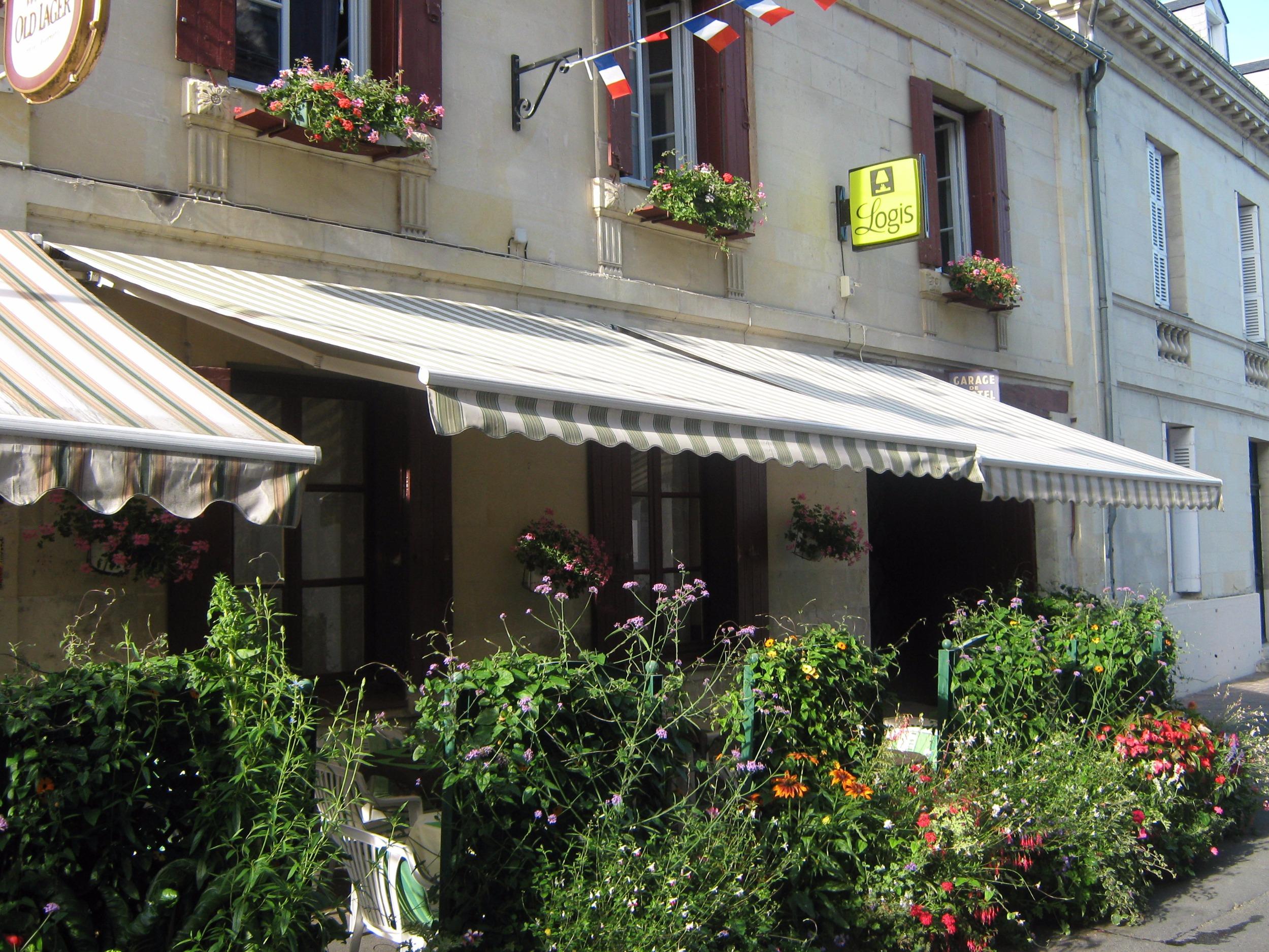 Pilgo Hôtel Lecu De France Logis In Bourgueil - 