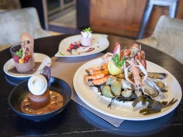 Logis Hôtel Aux 13 Arches