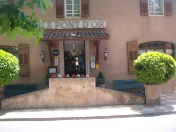 Logis Hôtel du Pont d'Or