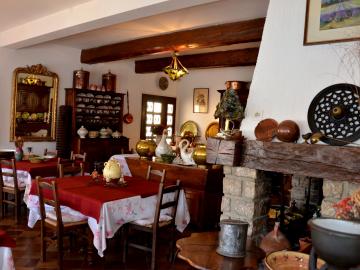 Logis Hôtel Auberge du Lac