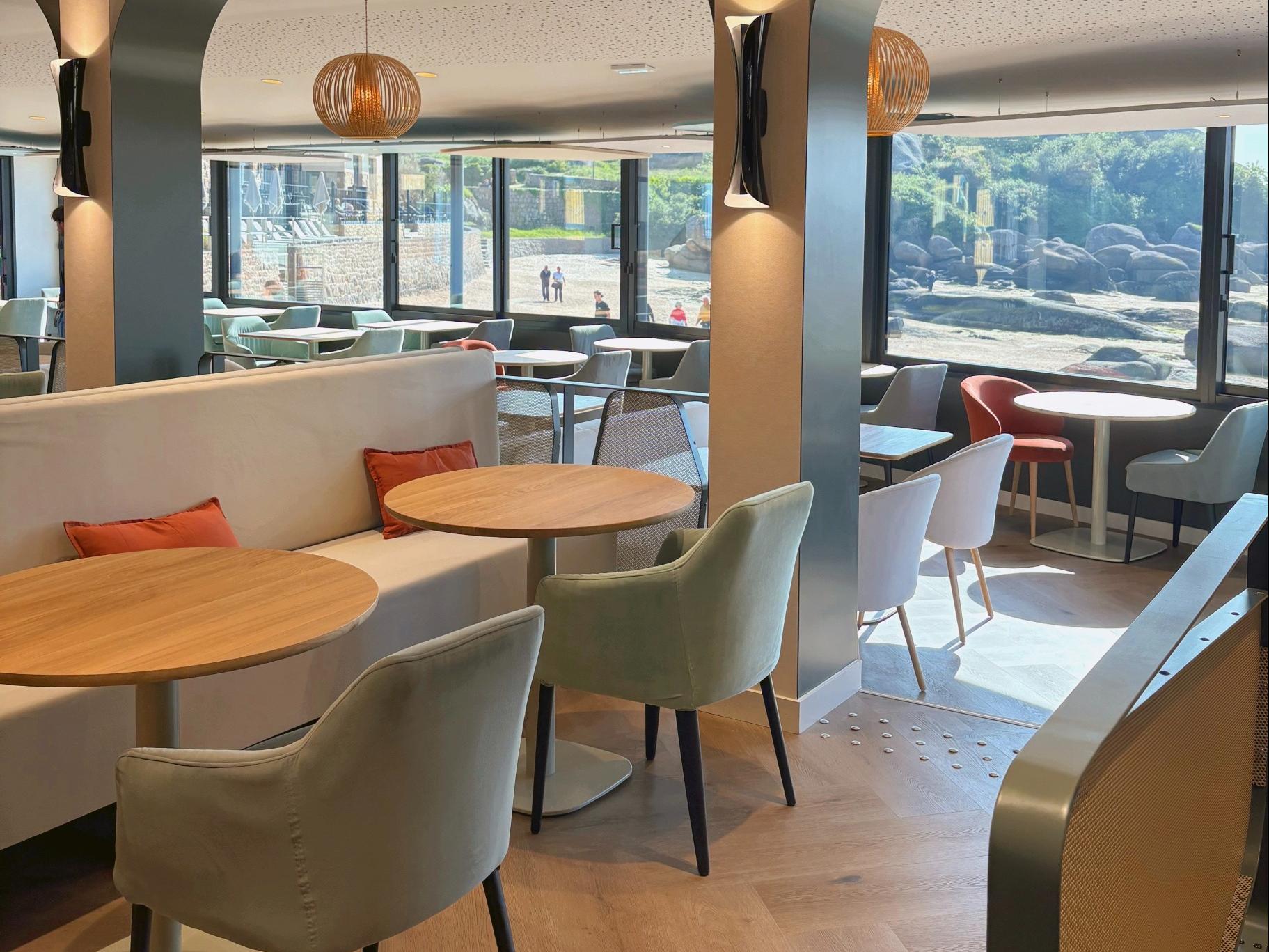 Logis Hôtel Saint-Guirec et de la Plage