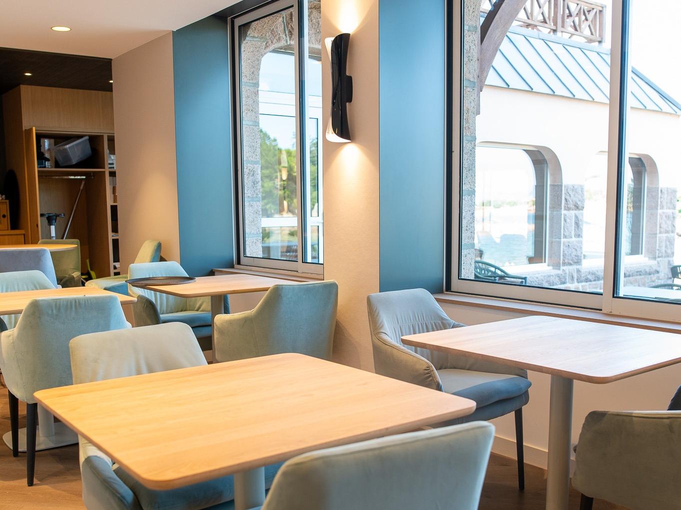 Logis Hôtel Saint-Guirec et de la Plage