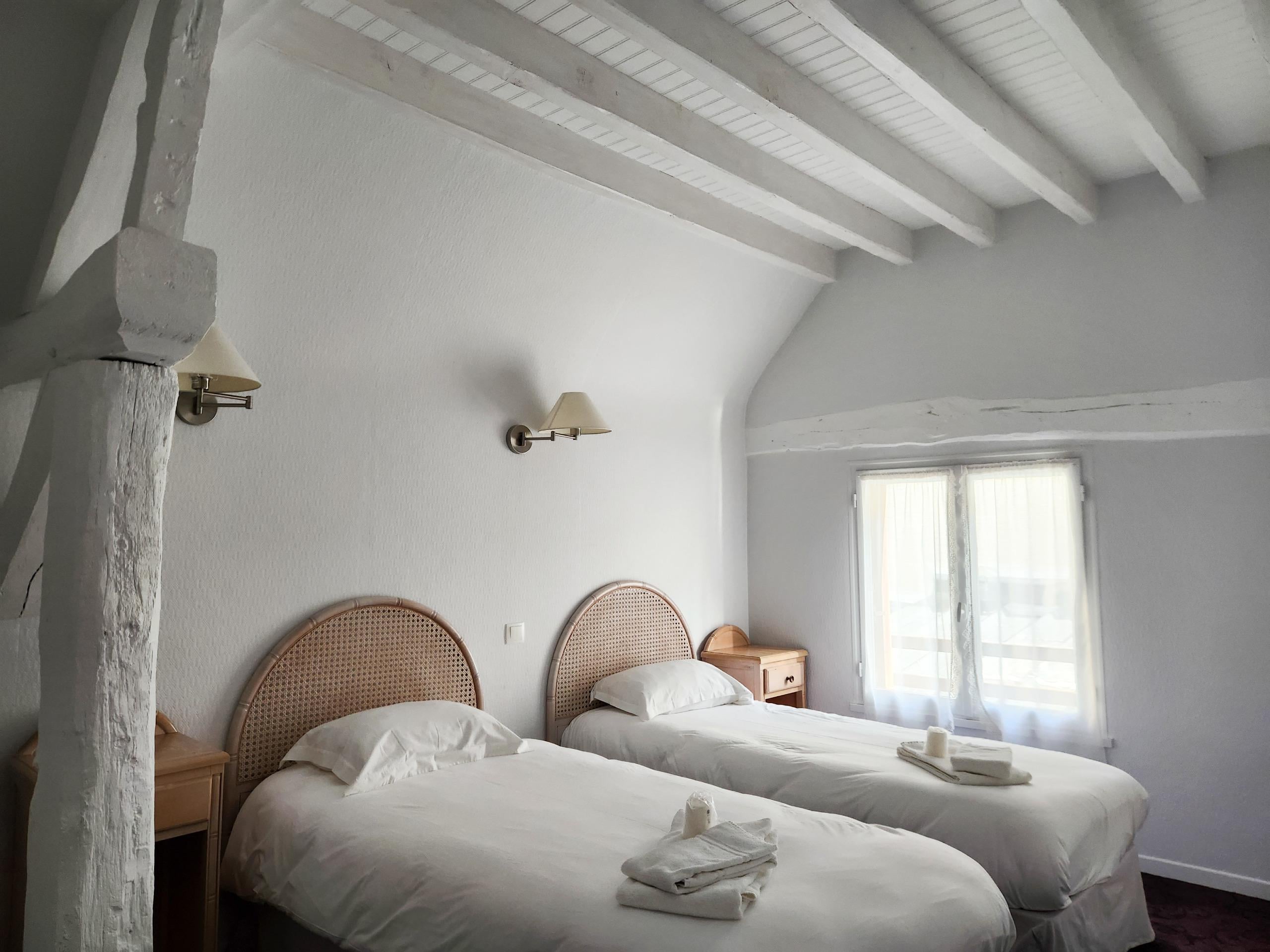 Logis Hôtel le Relais Champenois et du Lion d\'Or