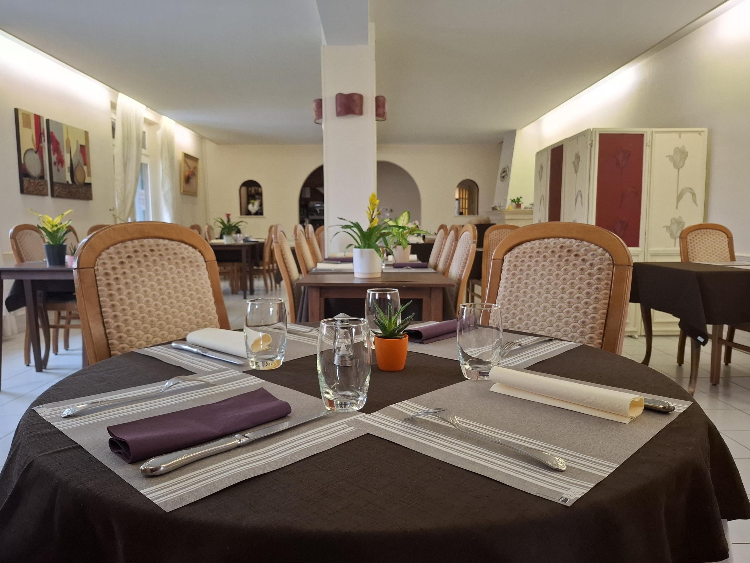 Logis Hôtel Au Puits Enchanté