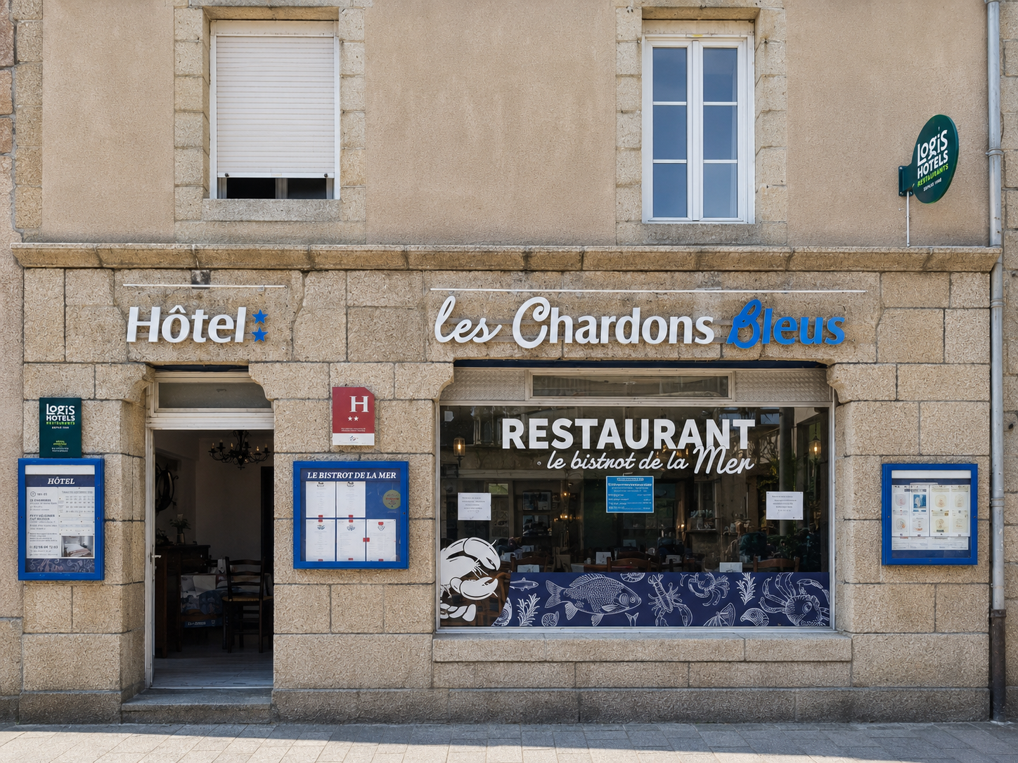 Logis Hôtel les Chardons Bleus Rest. le Bistrot de la Mer