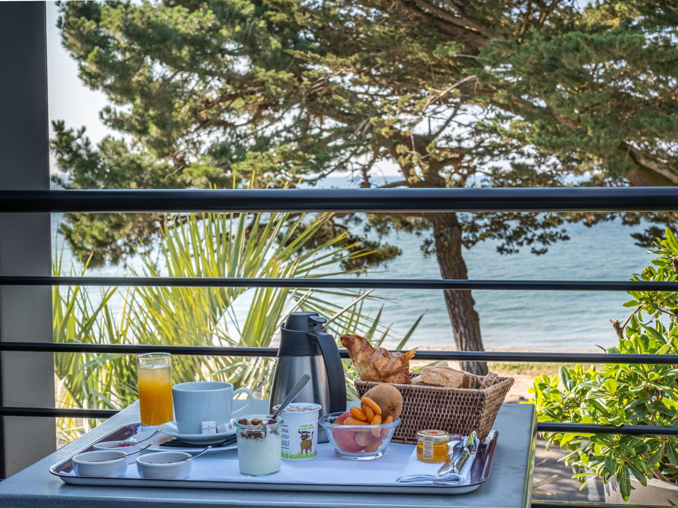 Logis Hôtel de la Pointe du Cap Coz