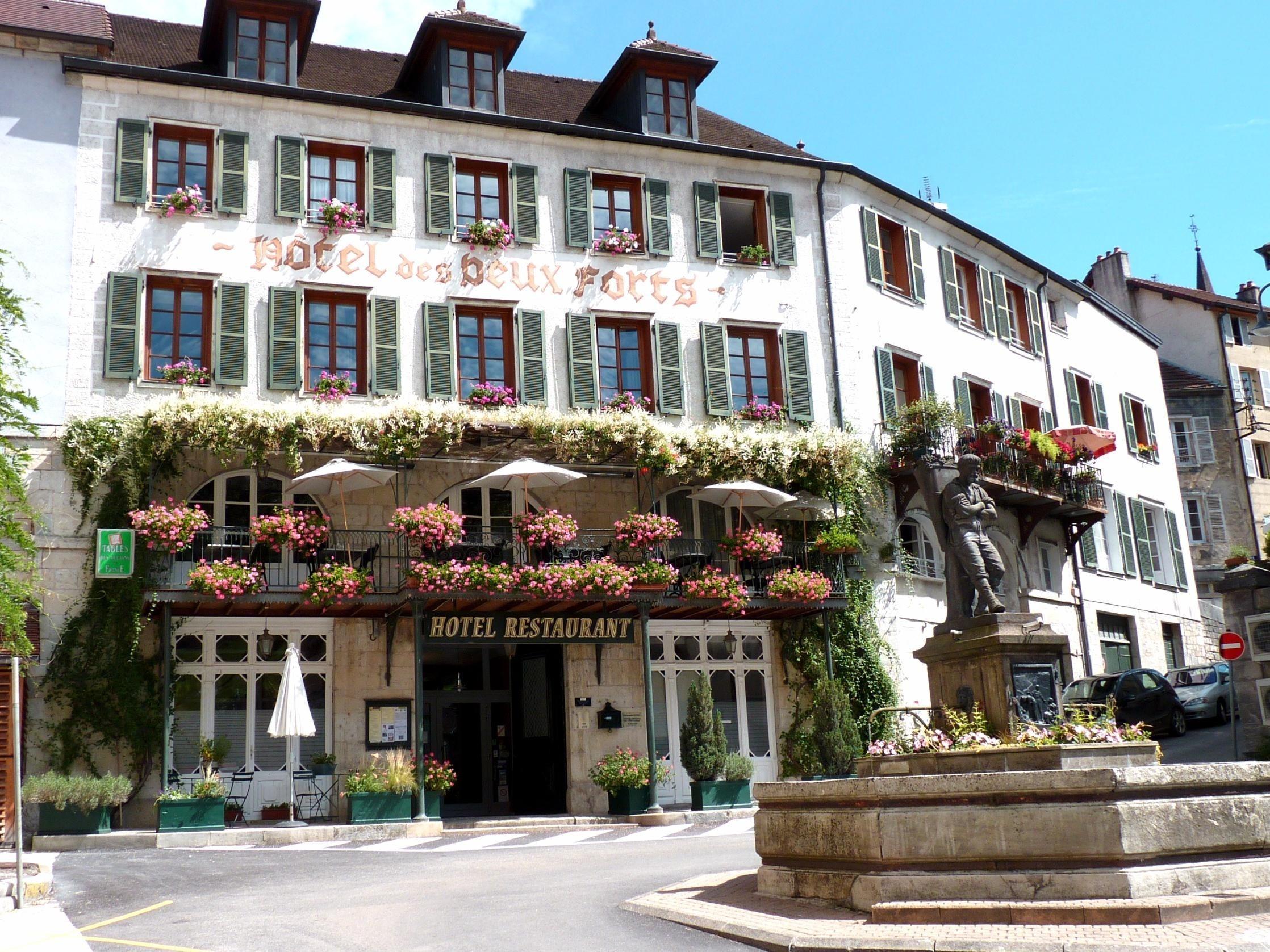 Logis Hôtel des Deux Forts