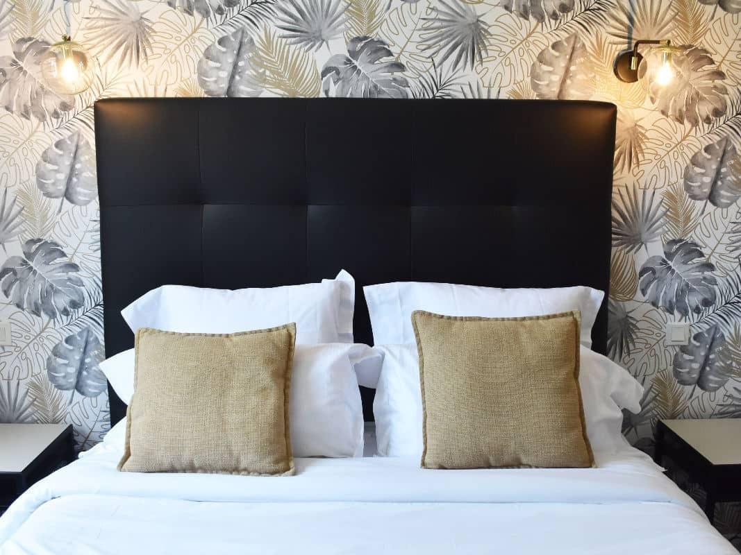 Logis Hôtel du Boeuf Couronné Rest. l\'Amphitryon