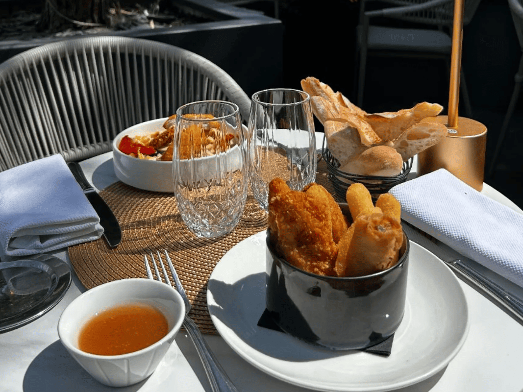 logis-hotel-du-boeuf-couronne-rest-lamphitryon-restaurant2-chartres-689287