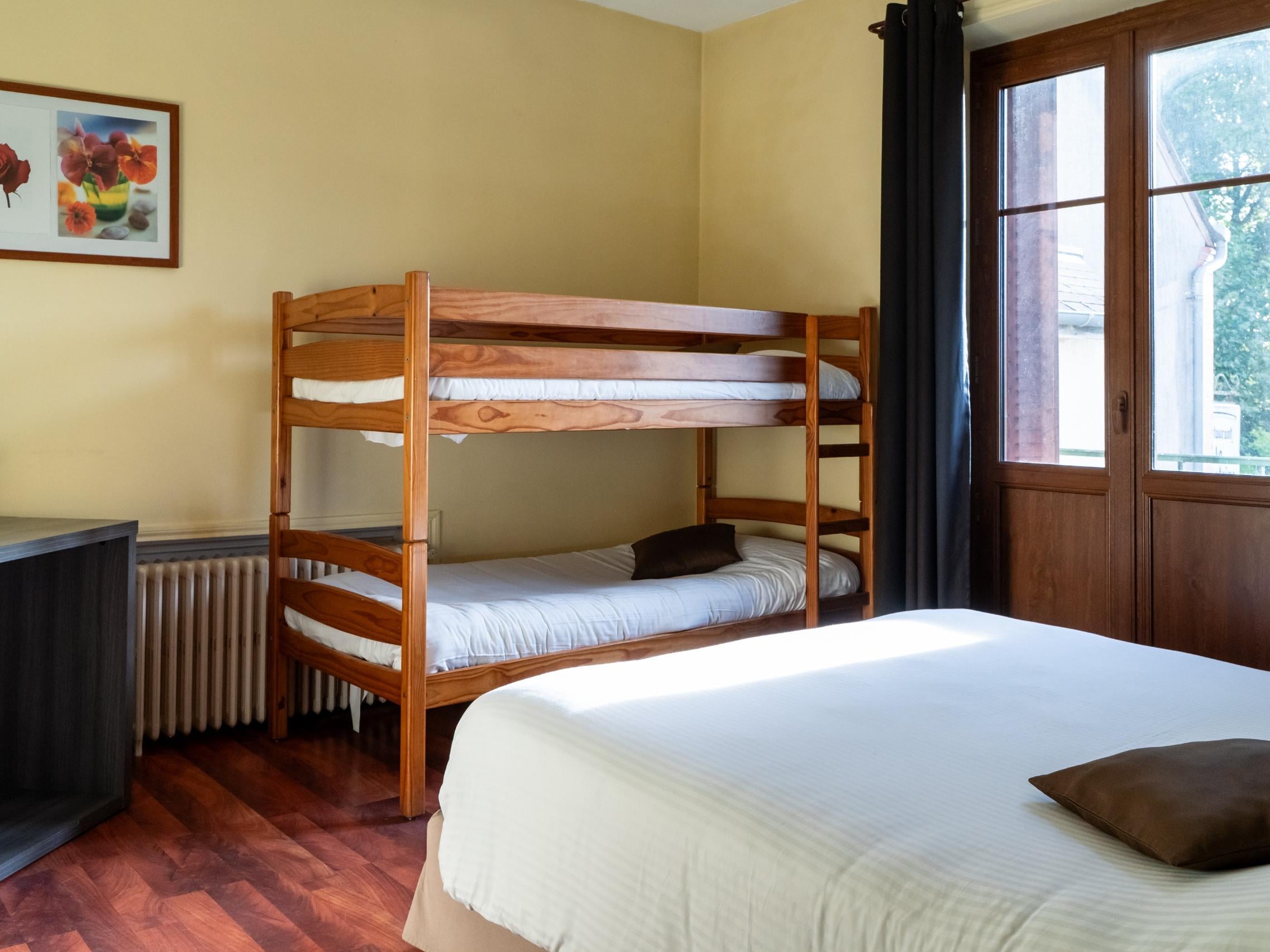 Logis Hôtel Auberge la Fontaine