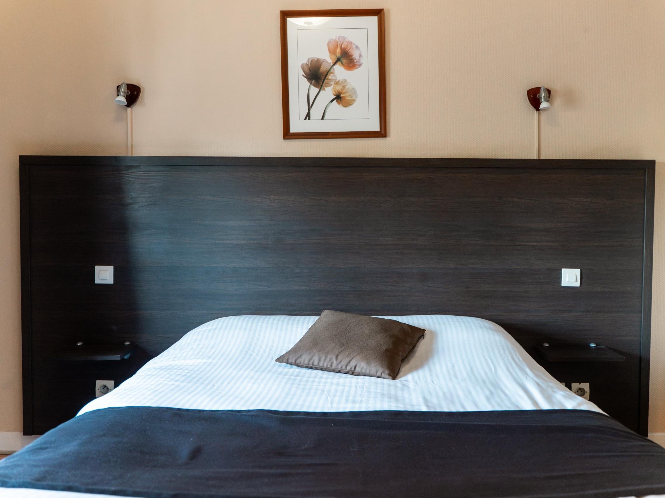 Logis Hôtel Auberge la Fontaine