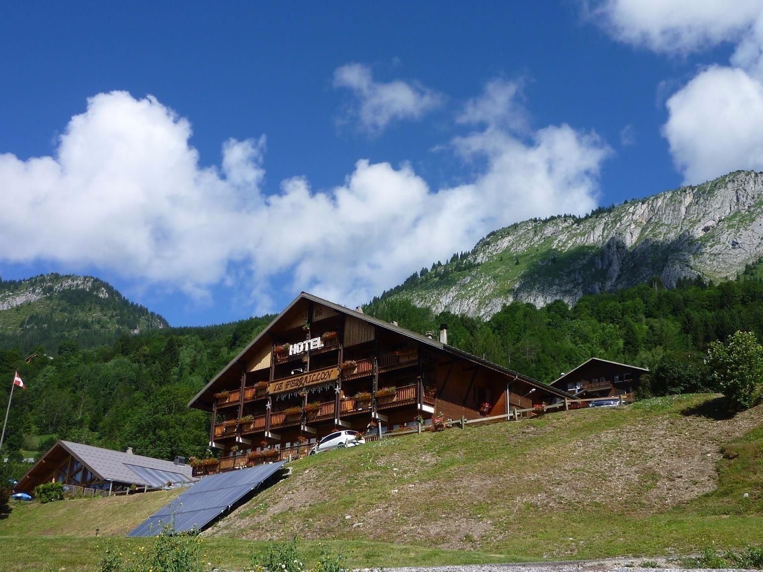 Logis Hôtel le Ferraillon