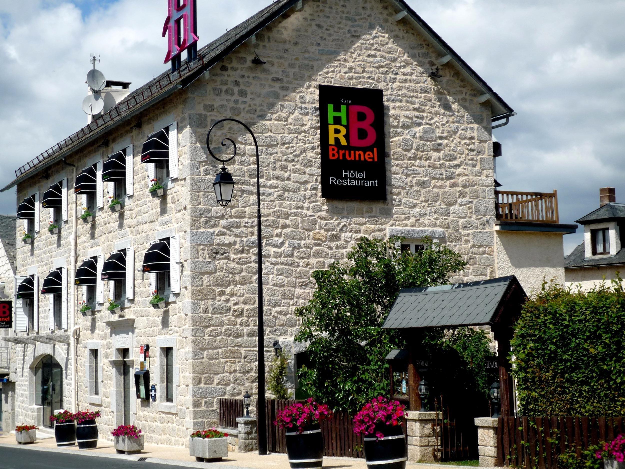 Logis Hôtel Brunel le Rocher Blanc