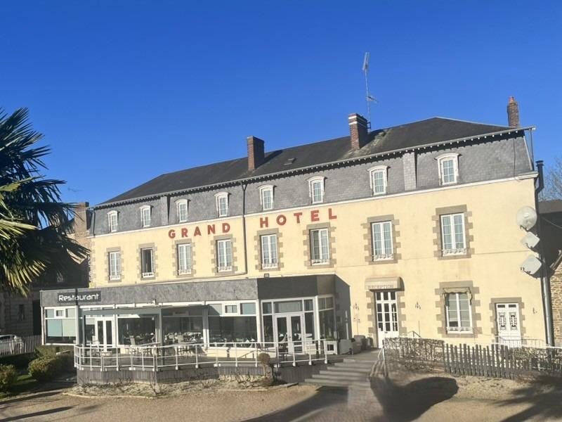 Logis Hôtel le Grand Hôtel de Mayenne