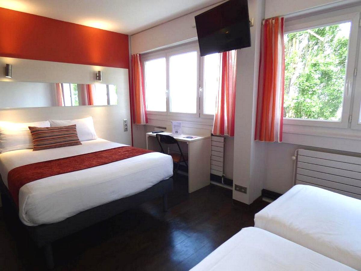 Cit\'Hotel Escatel