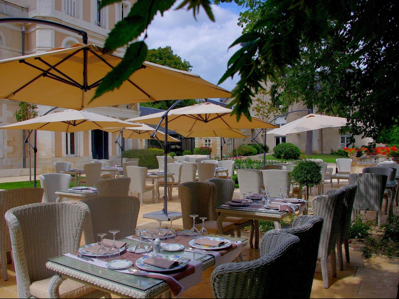 Logis Château le Clos de la Ribaudière