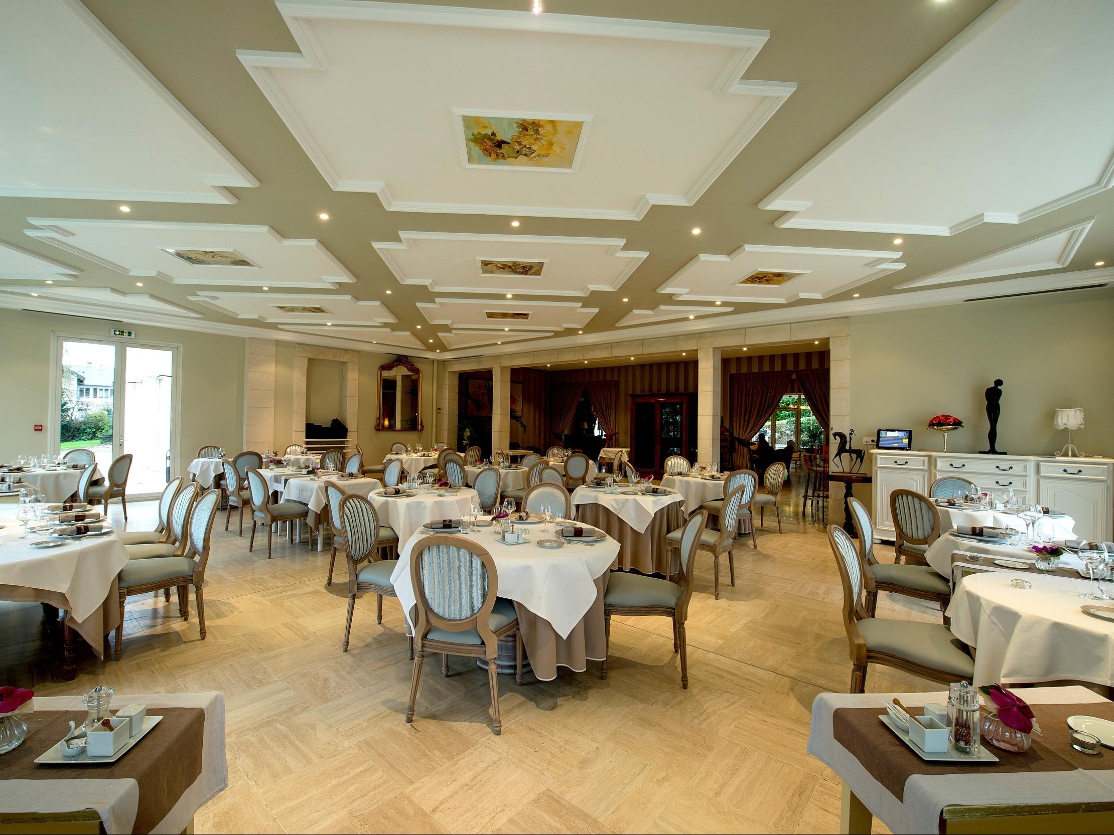 Logis Château le Clos de la Ribaudière