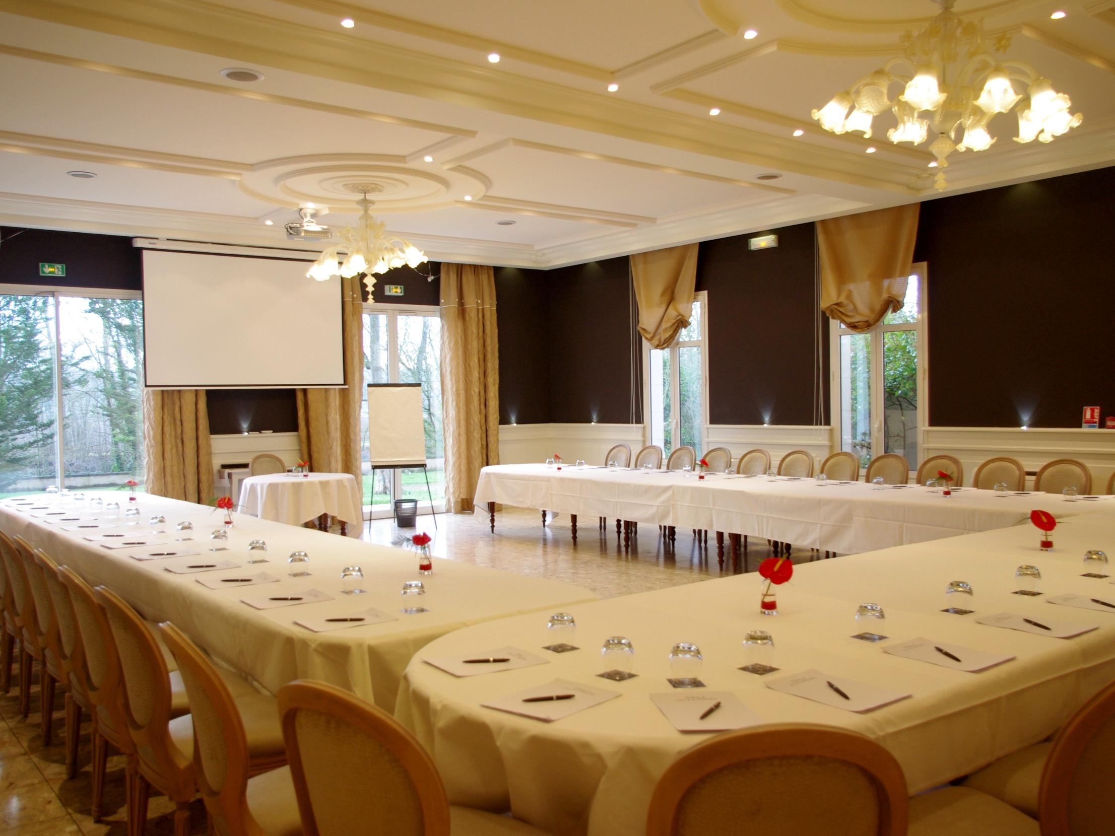 Logis Château le Clos de la Ribaudière