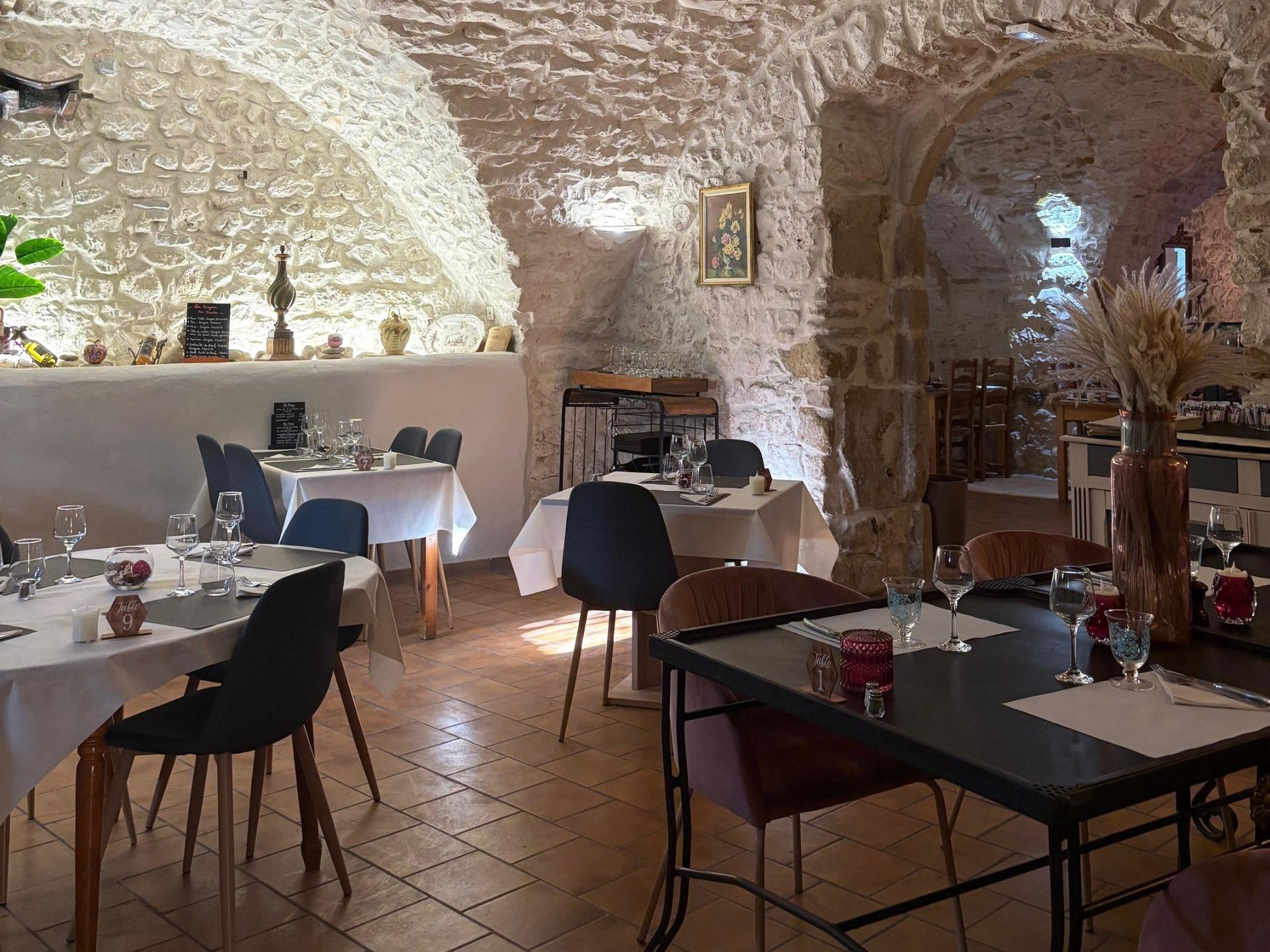 Logis Hôtel l\'Esquielle