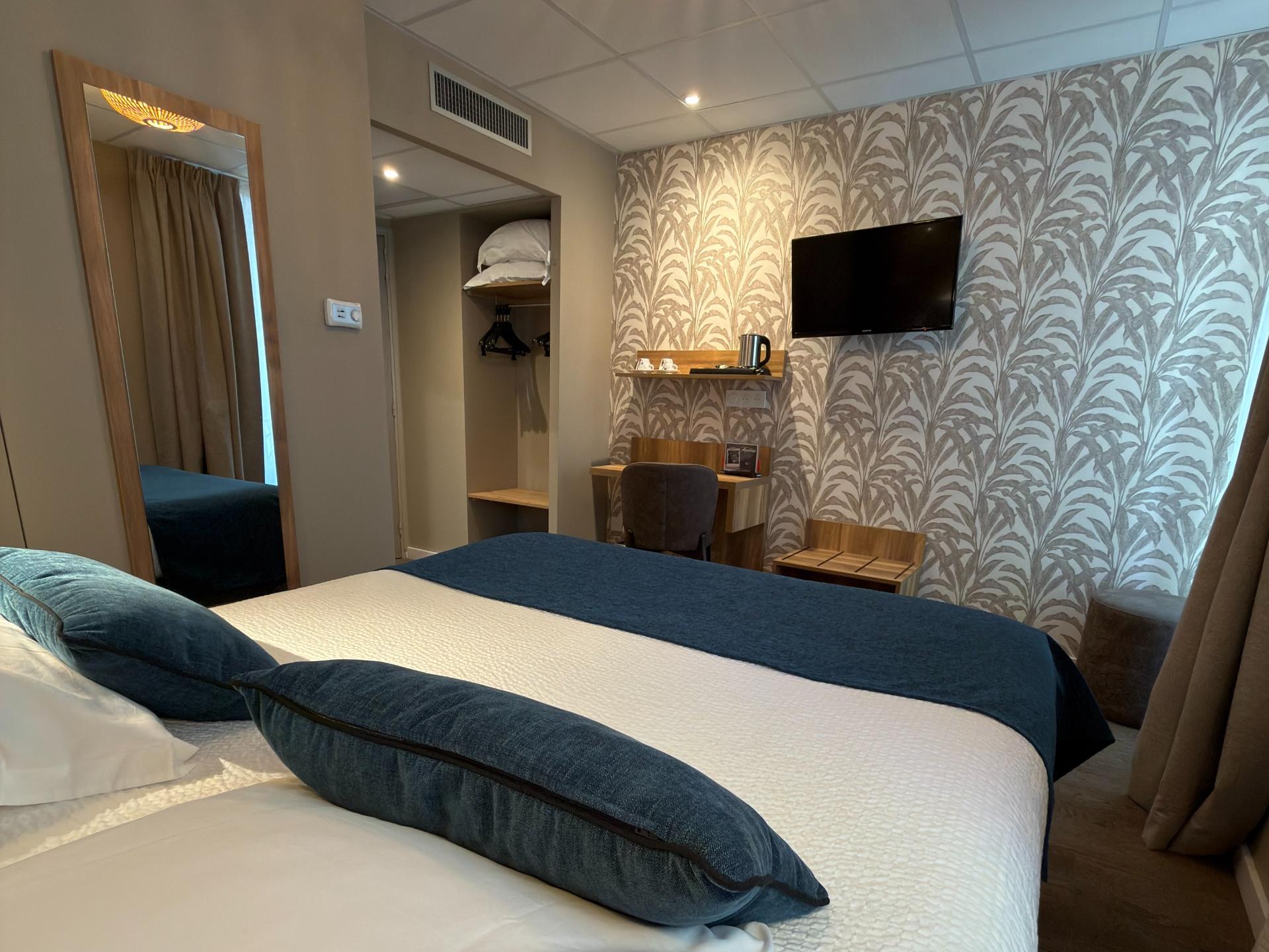 Logis Hôtel Azalées