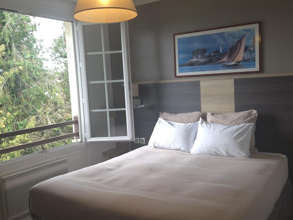 Logis Hôtel Auberge des Aulnettes