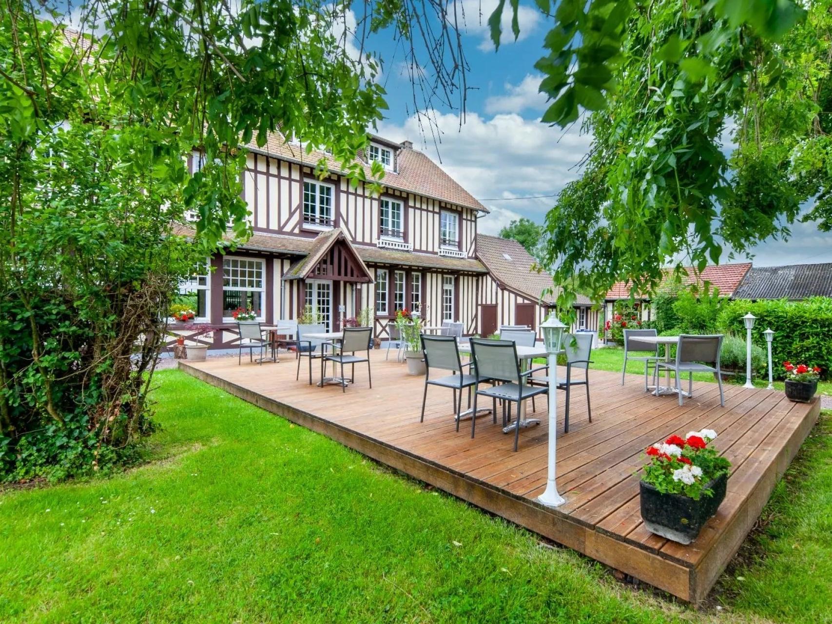 Logis Hôtel Auberge des Aulnettes