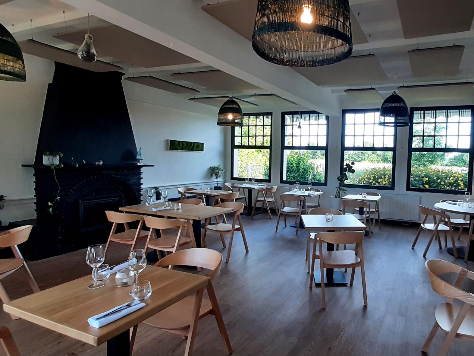 Logis Hôtel Auberge des Aulnettes