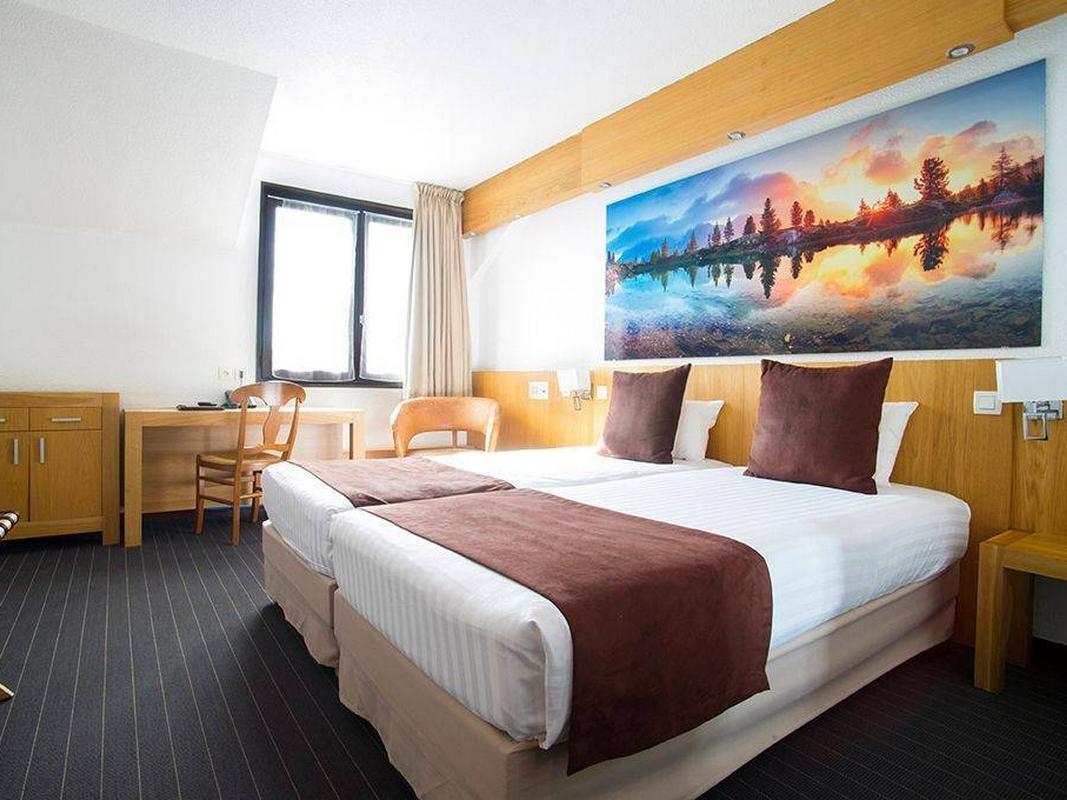 Logis Mont Blanc Hôtel Rest. le 280