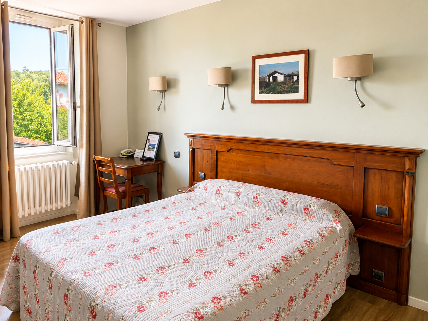 Logis Hôtel Eskualduna