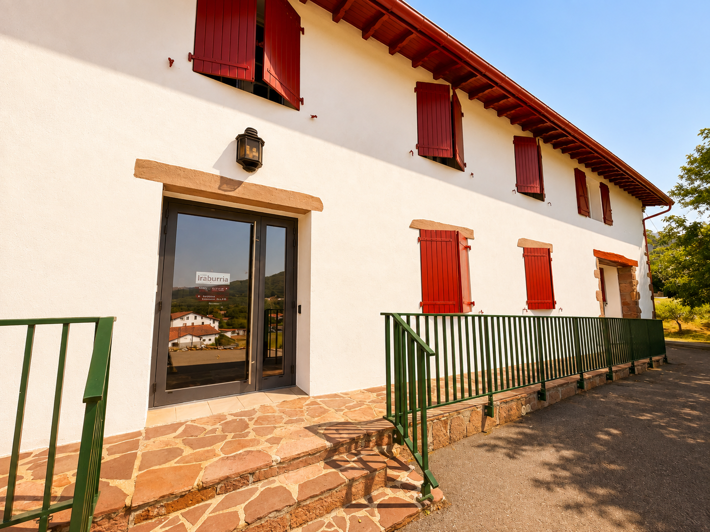 Logis Hôtel Eskualduna