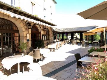 Logis Hôtel l'Oustal del Barry