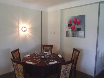 Logis Hôtel le Pont d'Arcole