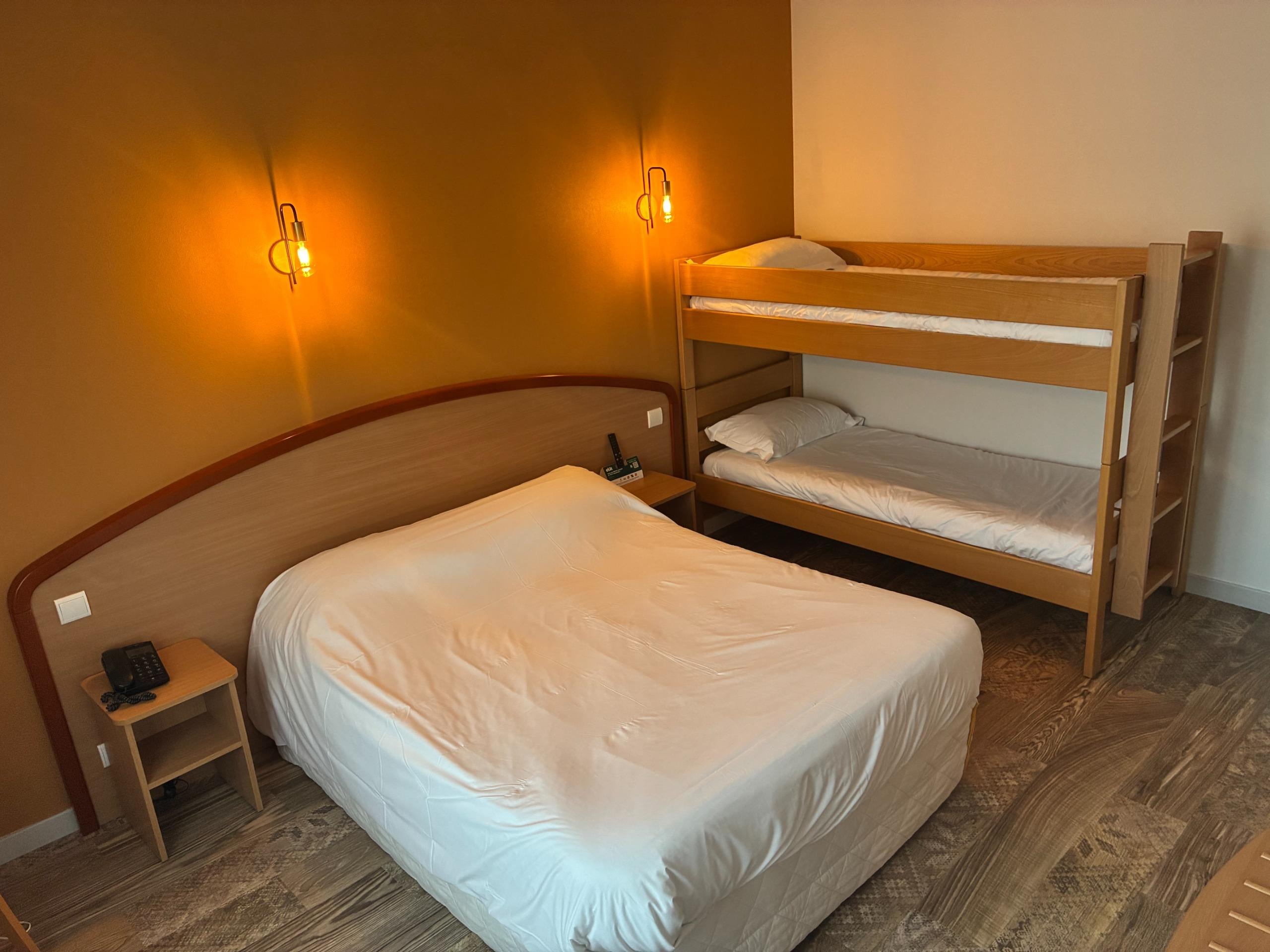 Logis Hôtel du Commerce