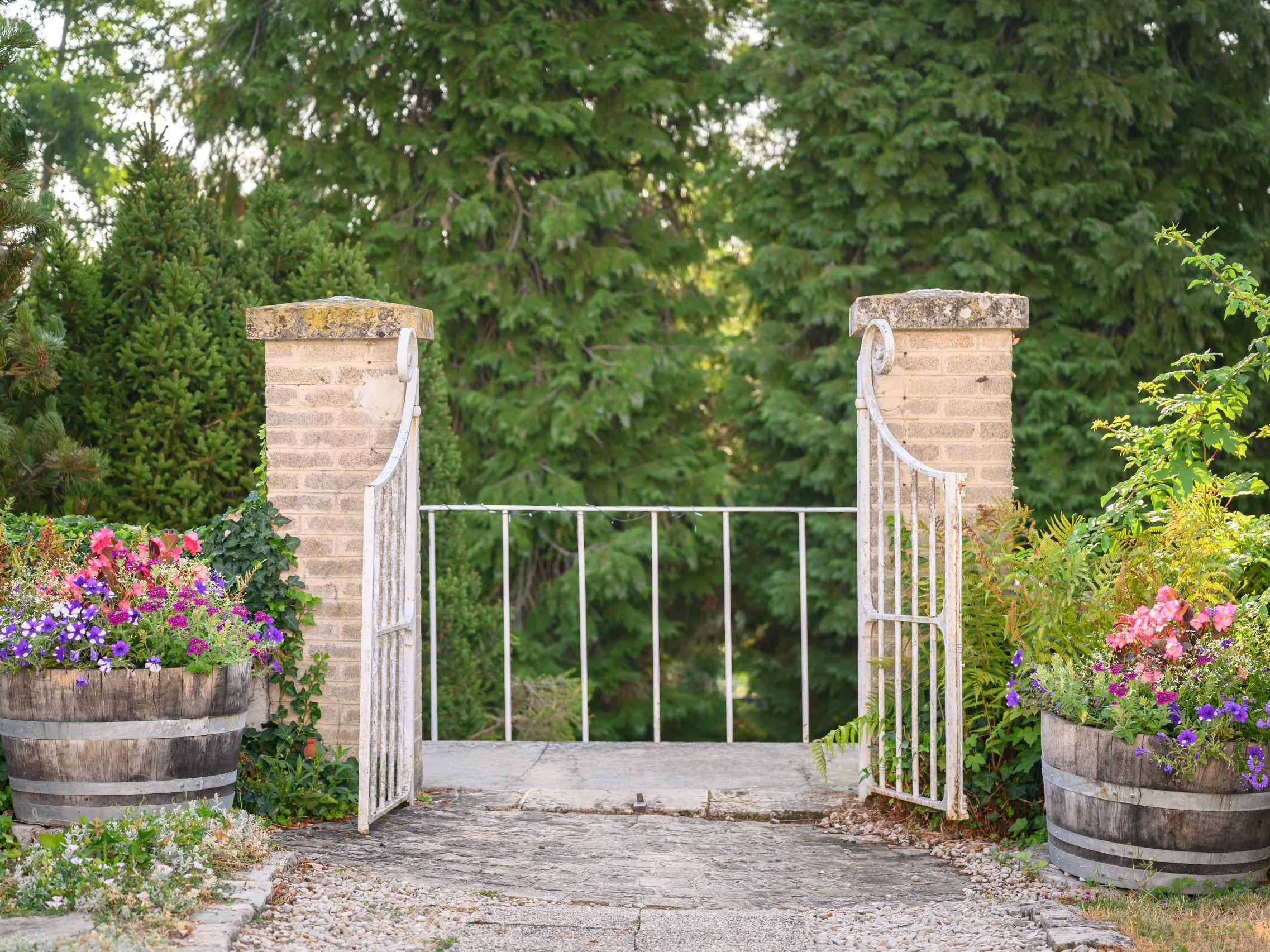 Logis Hôtel Château de la Marjolaine