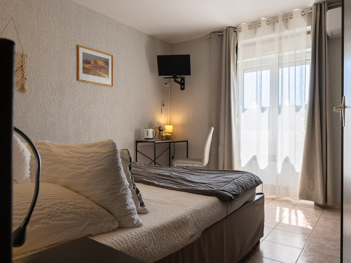 Logis Hôtel le Clos Charmant