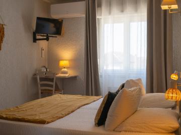 Logis Hôtel le Clos Charmant