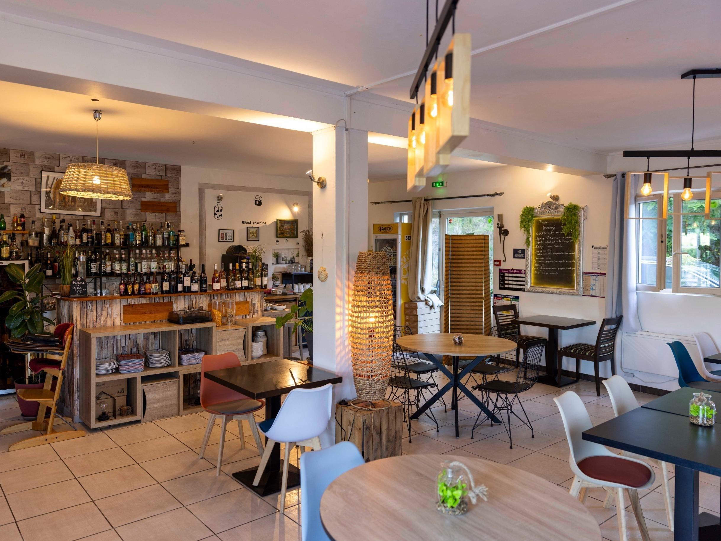Logis Hôtel la Peyrade