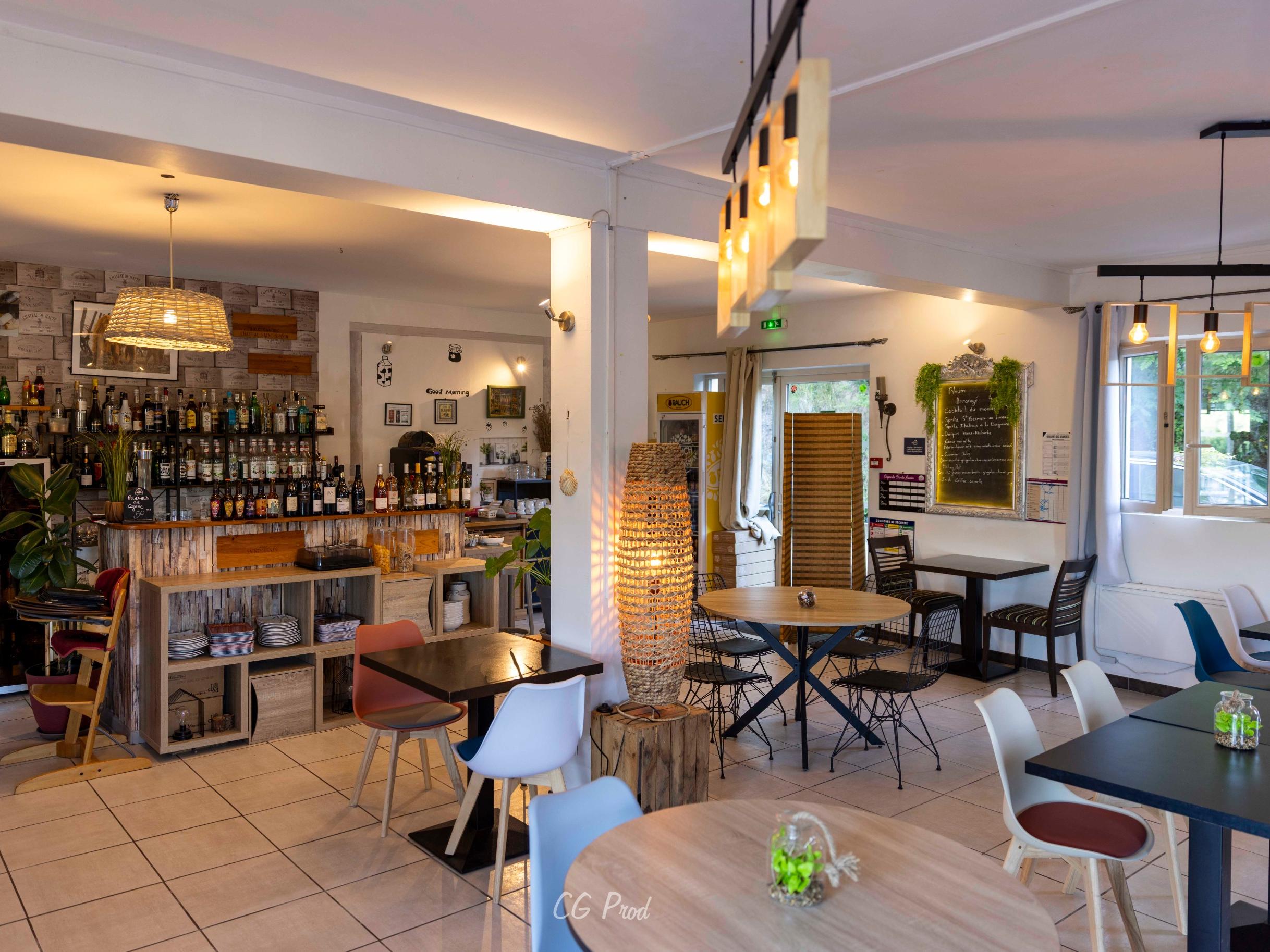 Logis Hôtel la Peyrade