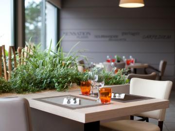 hotel-des-lacs-restaurant-viry-chatillon-388083