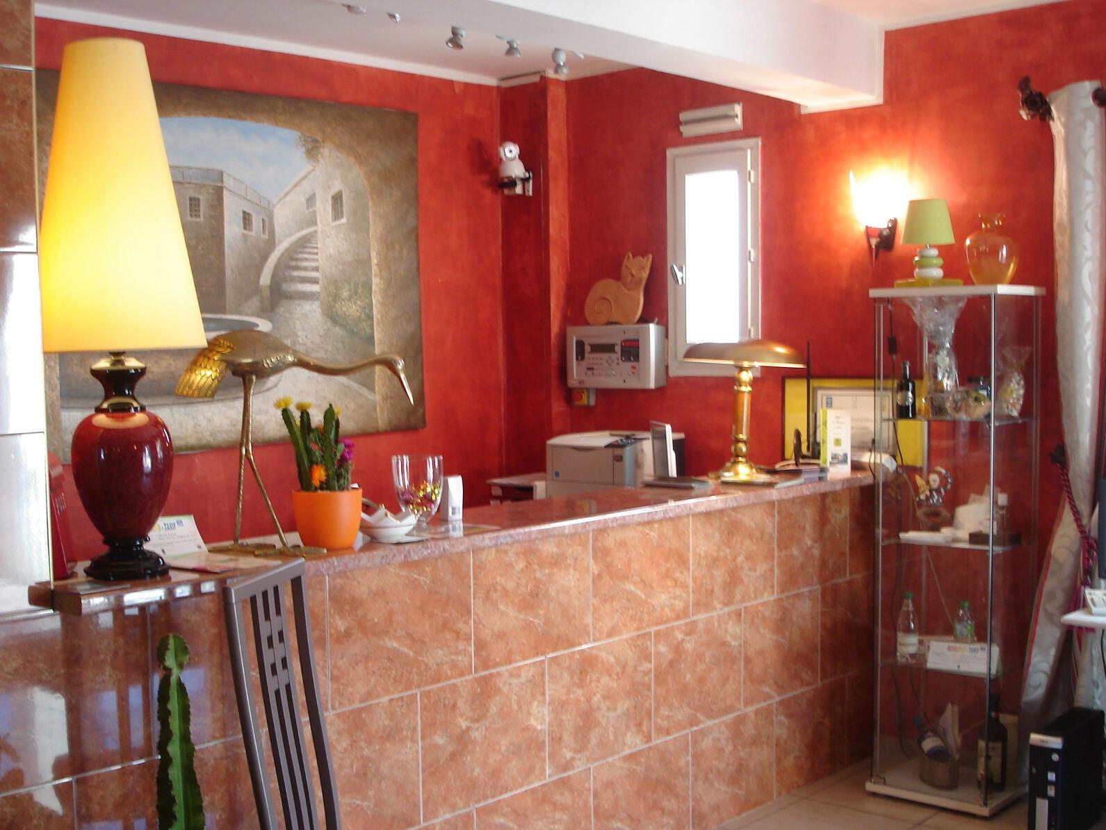 Le Sarac Hôtel & Business