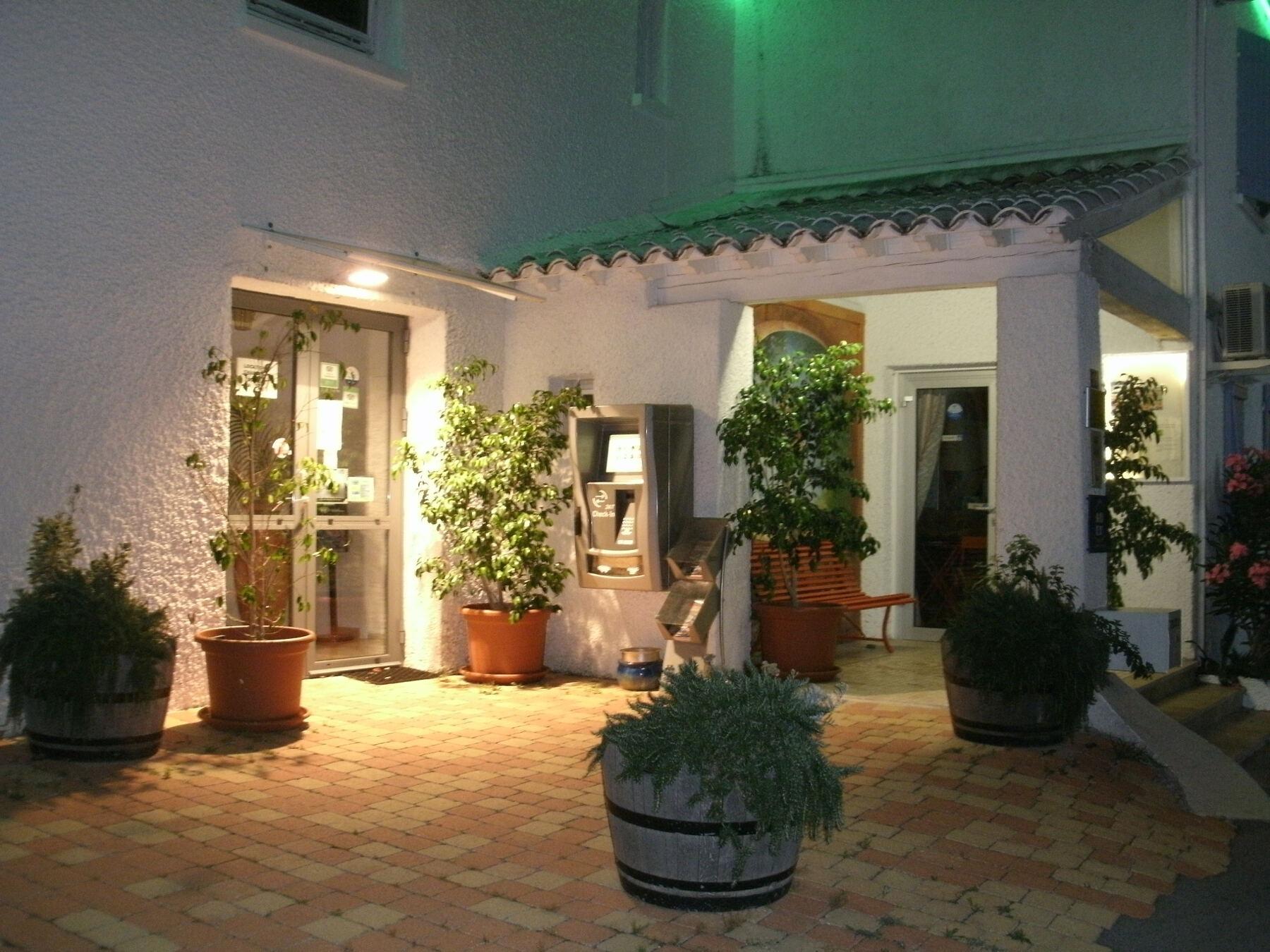 Le Sarac Hôtel & Business