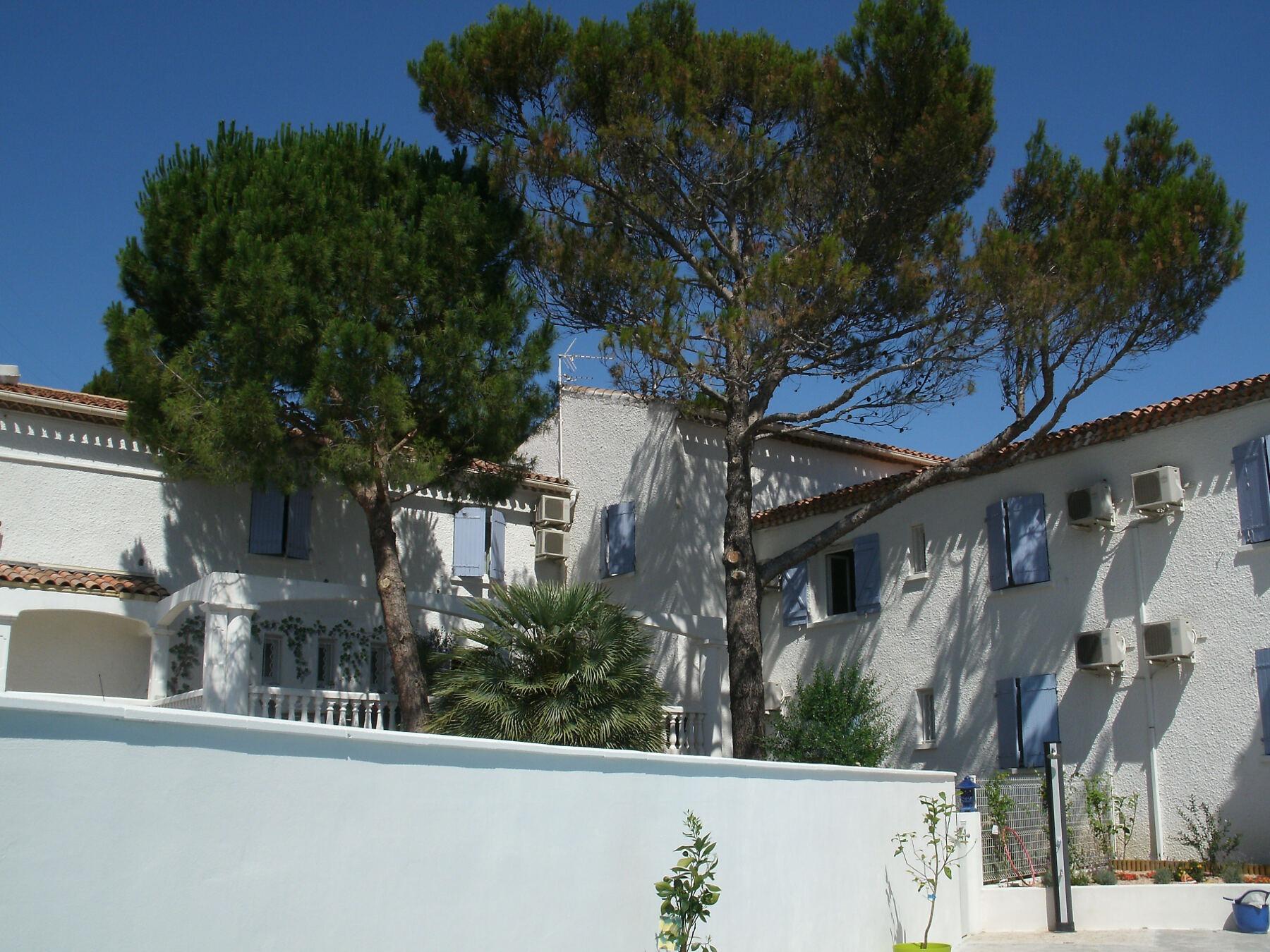 Le Sarac Hôtel & Business
