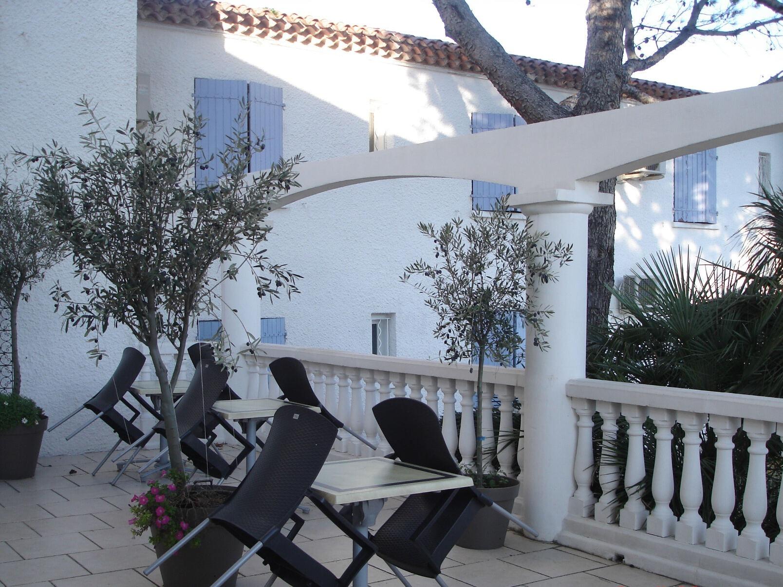 Le Sarac Hôtel & Business