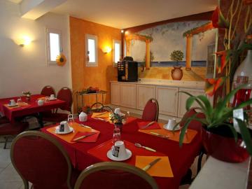 Le Sarac Hôtel & Business