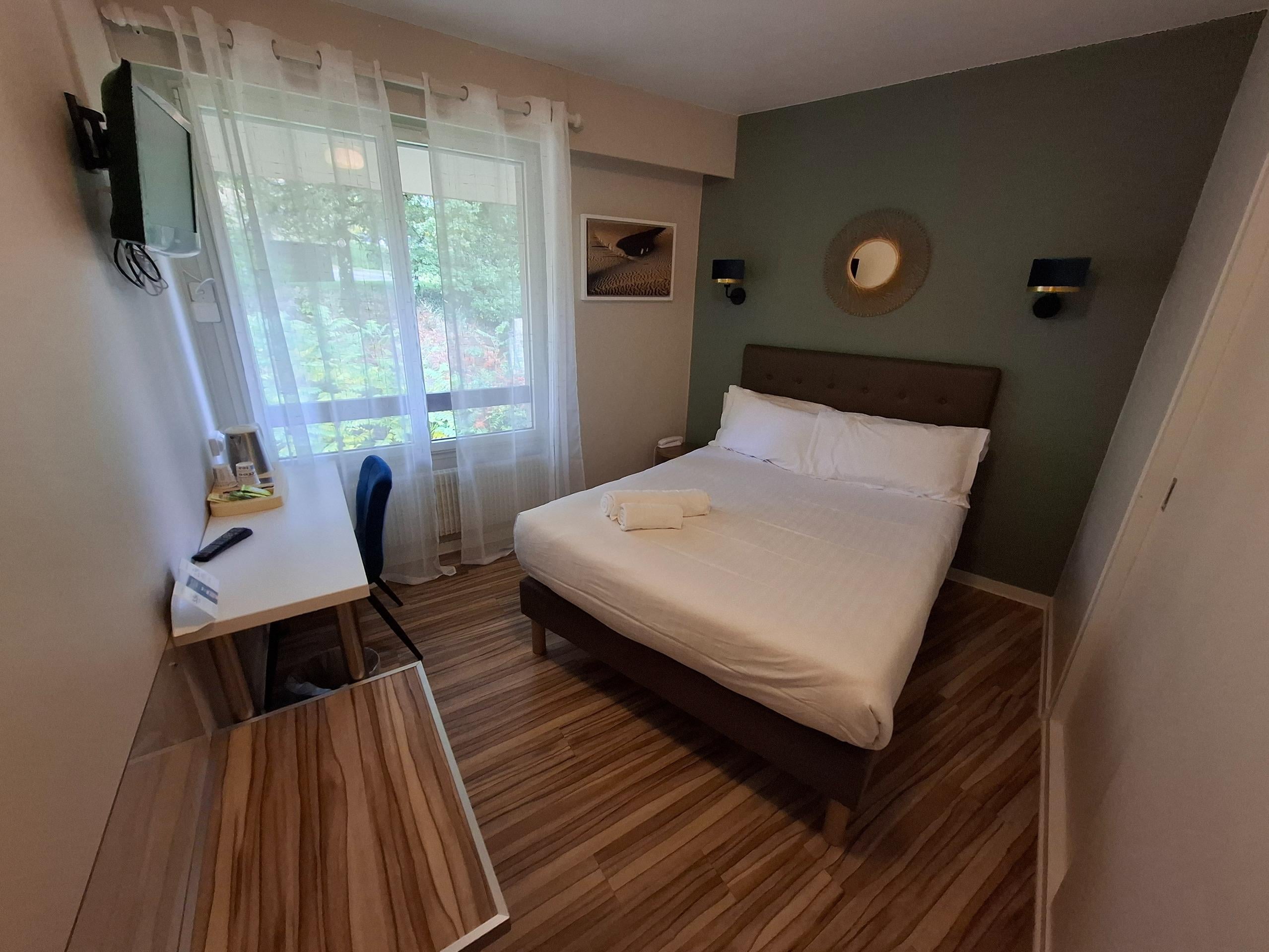 Logis Hôtel Auberge de la Bruyère