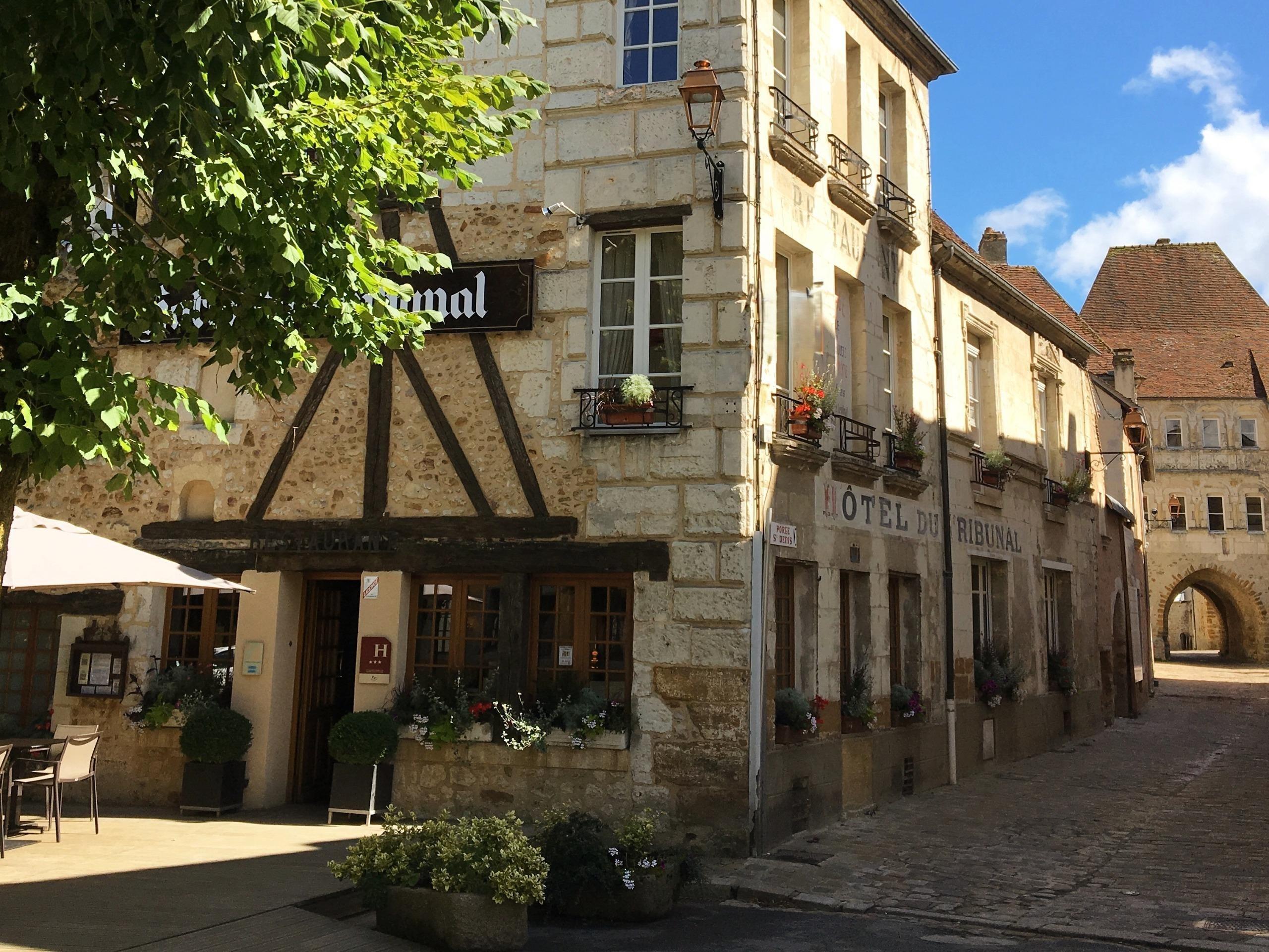 Logis Hôtel du Tribunal