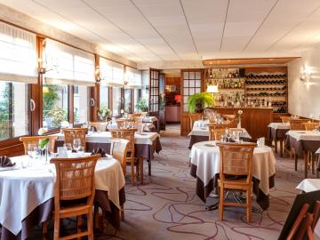 Logis Hôtel Beau Rivage