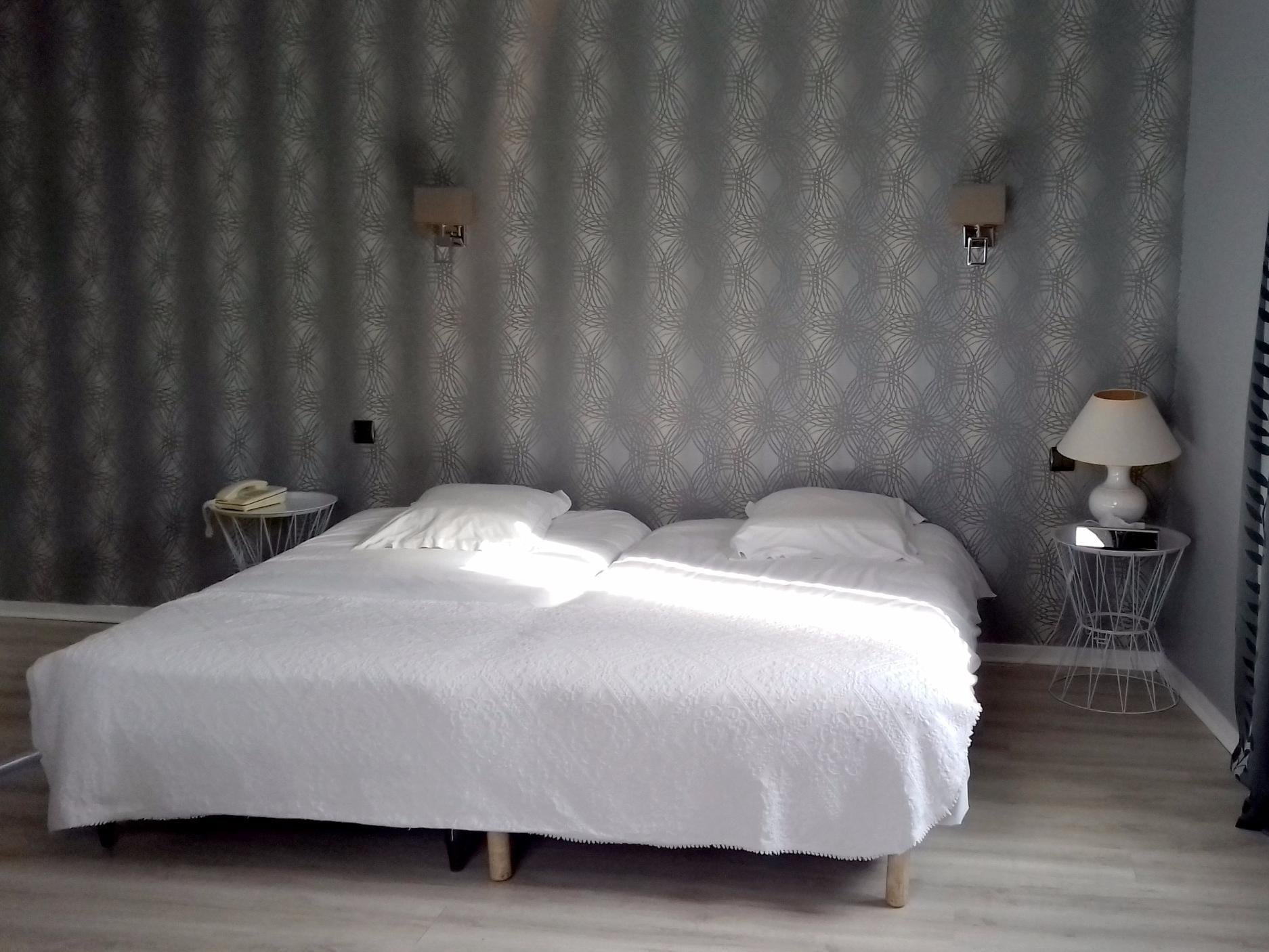 Logis Hôtel Auberge Saint Thegonnec