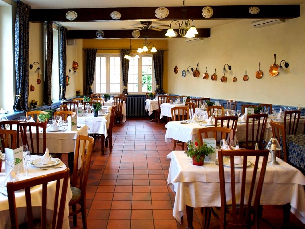 Logis Hôtel de l'Olive, Hôtel Logis DOMPIERRE SUR BESBRE, séjour Auvergne